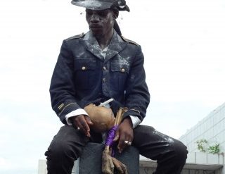 Célébration de la Fête des Morts au cimetière de Port-Au-Prince