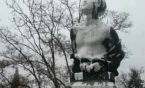 L'esclavage manque de peau à Pau