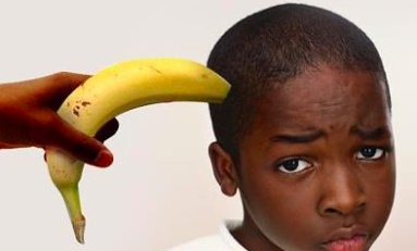 La matraque pour l'anus, la banane pour les cerveaux et plus si affinités ?
