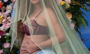Beyoncé est enceinte de jumeaux, elle montre son joli ventre bien arrondi