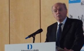 #Jacques Toubon, #DDD, sur l'affaire #Théo : «Nous ne sommes pas en face d'un fait divers»