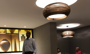 🎵🎶🎶Alfred...mon coeur bat vite...🎵🎵🎶🎶pa fè mwen la PEM...nooonn...🎵🎵🎶🎶