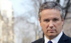 Au revoir Monsieur le Premier Ministre...