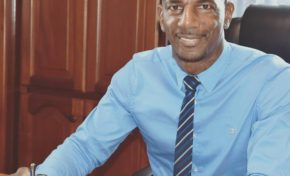 Allo...Bruno Nestor...c'est Emmanuel Rozé Jaden a...