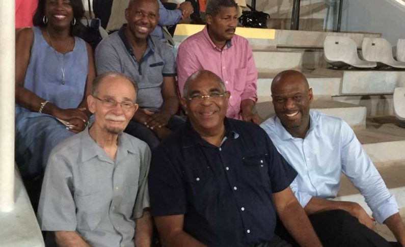 Selon vous, pour qui Alfred Marie-Jeanne va t-il voter lors des Législatives 2017 dans la circonscription du sud en Martinique ?