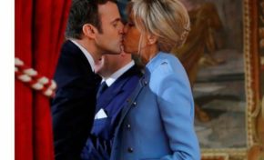 French kiss in Paris