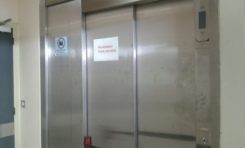 Un ascenseur en panne à l'aéroport Aimé Césaire en Martinique depuis...5 mois