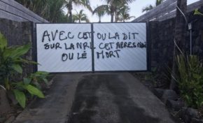 "Avec cet ou la dit sur la NRL cet après midi ou lé mort"