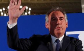 Bayrou démissionne...il n'y a pas que la justice qui garde des sots...