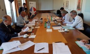 Alfred Marie-Jeanne représente les ultramarins à la Conférence Nationale des Territoires