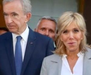 BRIGITTE MACRON, UNE APPARITION REMARQUÉE DURANT LA PARIS FASHION WEEK POUR LES 70 ANS DE DIOR
