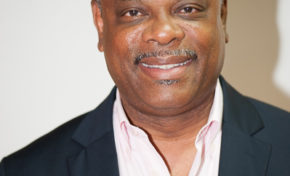 Aéroport Aimé Césaire en Martinique : Dimoitoo...votre avis nous intéresse