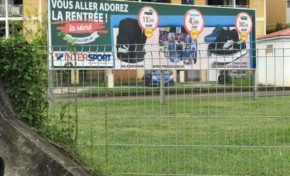 QUI...a validé ça  ?