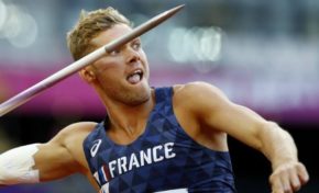 LA RACE BLANCHE EST BELLE : KEVIN MAYER DÉNONCE UN TWEET RACISTE