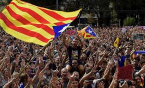 La Catalogne déclare son indépendance
