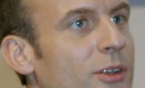 Emmanuel Macron & Rihanna : entre empoignades et regard By Low Law ?