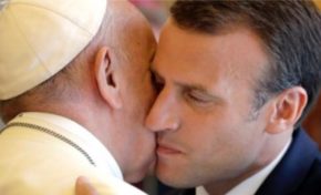 Moi Colbert...toi Nicolas V...