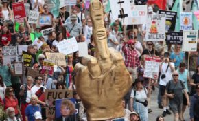 Trump à Londres... Heureusement que les Anglais ont de l'humour (vidéo - Photo)