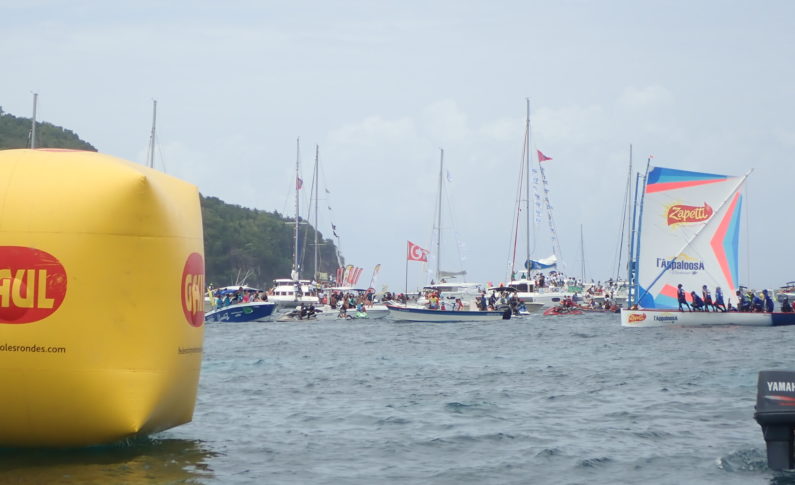 Tour de Martinique des Yoles-Rondes : Zapetti/L’Appaloosa vainqueur sur le fil aux Anses-d’Arlet