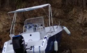 Tour de la Martinique des yoles rondes : quatrième accident  d'un bateau moteur
