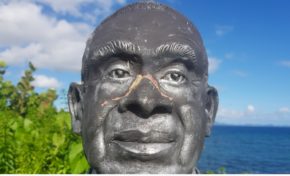 Martinique : qui a volé la paire de lunettes de Aimé Césaire ?