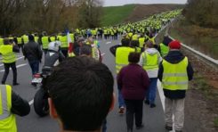 France :les gilets jaunes sont En Marche contre la politique de Macron