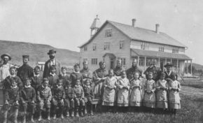 Canada : des chaises électriques pour punir les enfants amérindiens... WTF !