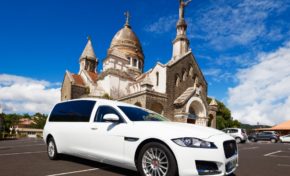 Le lion est mort ce soir...oui mais en Jaguar