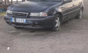 Un VHU bronze sur la plage au Carbet en Martinique