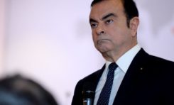 Le patron de Renault ne payait pas ses impôts en France ! 😂