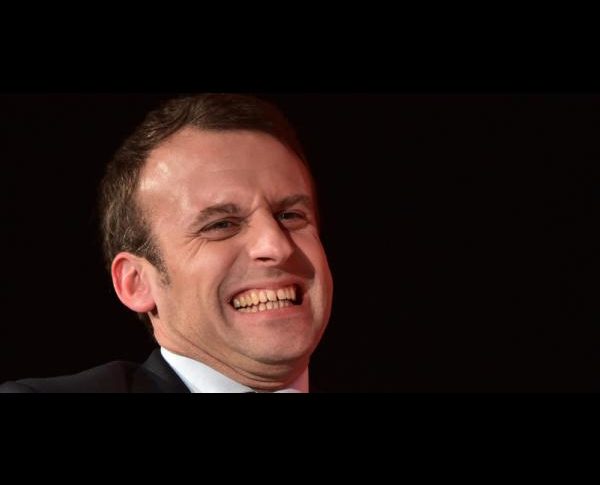 Et pendant ce temps-là en #France le pays des droits de l'homme...