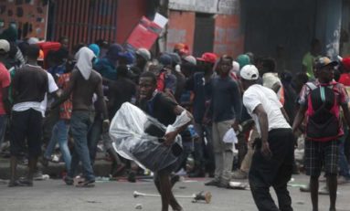 Ayiti "péyi lock" Ak VI