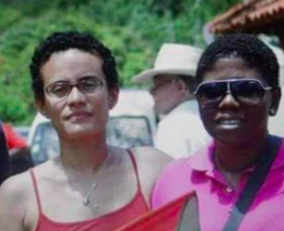 L'image d'un jour - Martinique - Drapeau Rouge Vert Noir