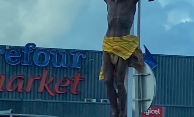 Martinique : oh mon dieu...oh Djee Zeus...on s'attaque à Jésus