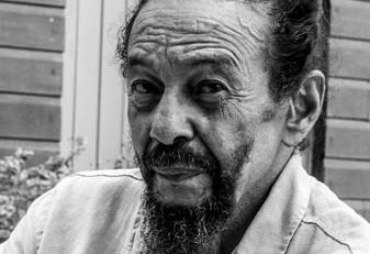 Monchoachi : La Martinique parle le présent - Ce qui va là