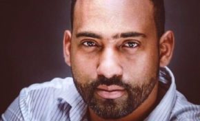 « La réforme de la Constitution prévue au début de l'année prochaine ne concernera que la Nouvelle-Calédonie et aucun autre territoire d'Outre-mer ne verra son statut évoluer lors de cette révision constitutionnelle »