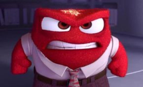 «JE SUIS INDIGNÉE ET EN COLÈRE ! CE FICHU MÉDIA TUE DES GENS !»