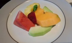 France ...mangez 5 fruits et légumes par jour disent-ils 😳 😳