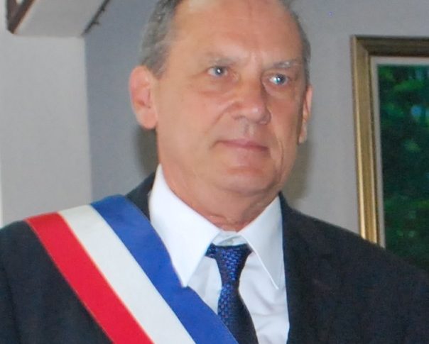 Martinique : Ralph Monplaisir maire de Case-Pilote va-t-il démissionner ? 🤔