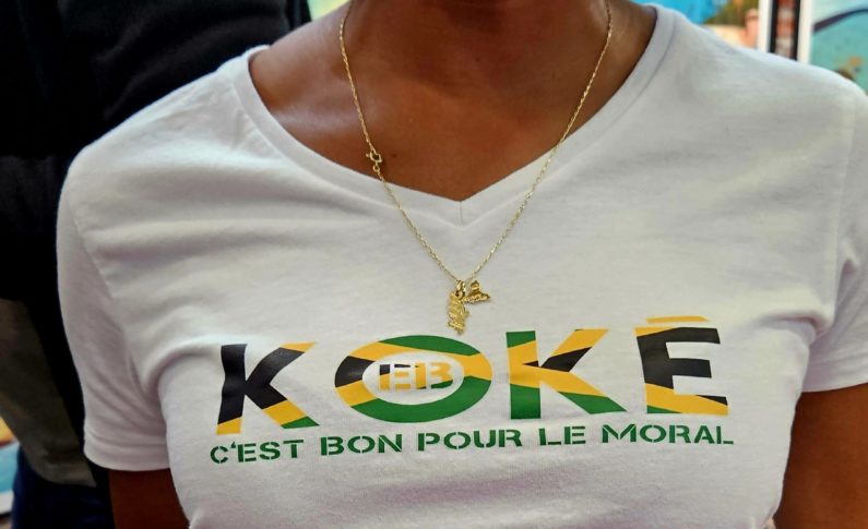 Ce tee-shirt va vous permettre d'élargir durablement le cercle de vos amis-es