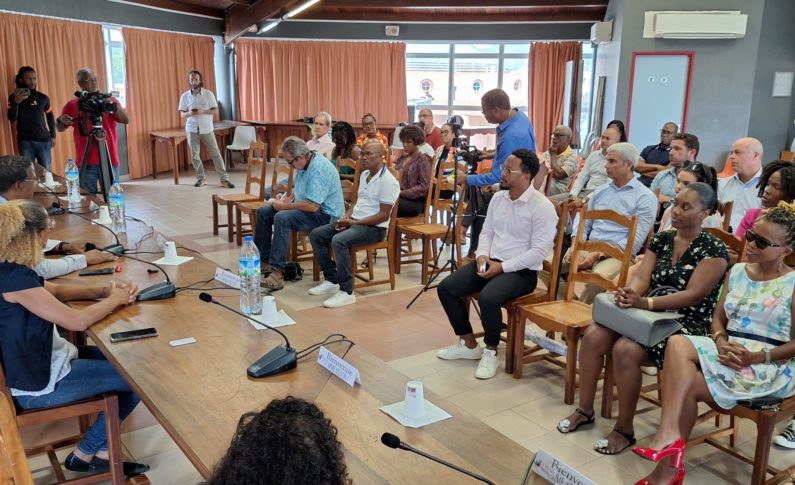 Tour des Yoles 2024, départ du Robert le 15 juillet