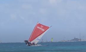 Tour de la Martinique des yoles rondes - 5ème étape - la yole Spica dans ses œuvres à l'anse figuier 💪