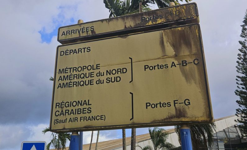 Martinique: quand l'aéroport Aimé Césaire insulte Émia Eriasec