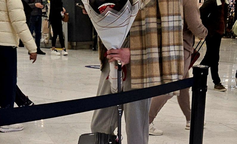 Si elle ne vient pas...ça sera le bouquet...