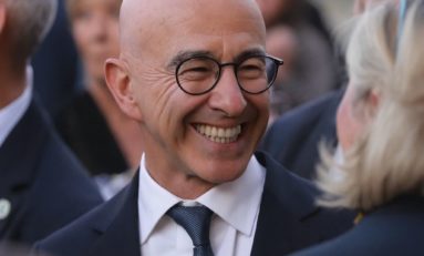 "Si Serge Letchimy imagine un instant que l'Espace Sud va lui présenter des excuses...il peut toujours se GRATTER et s'arracher les cheveux"