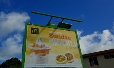 McDonald's donne une leçon identitaire et d'imagerie aux crétins de Martinique