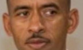 Oui... cet homme est capable de SAUVER la Collectivité Territoriale de Martinique