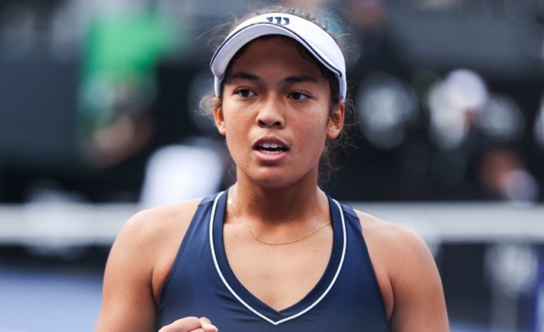 La française🇨🇵 ...Tiantsoa Sarah Rakotomanga Rajaonah 🇨🇵remporte son premier titre WTA