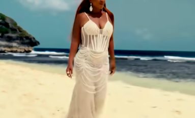 What Time Mizik ? Christiane Vallejo ajoute une nouvelle ligne tube à son CV