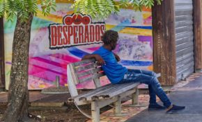 Lettre d’un Martiniquais à Bondamanjak : « Fort-de-France est abandonnée. Point. »**